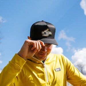 Waggle Shooter Black Hat